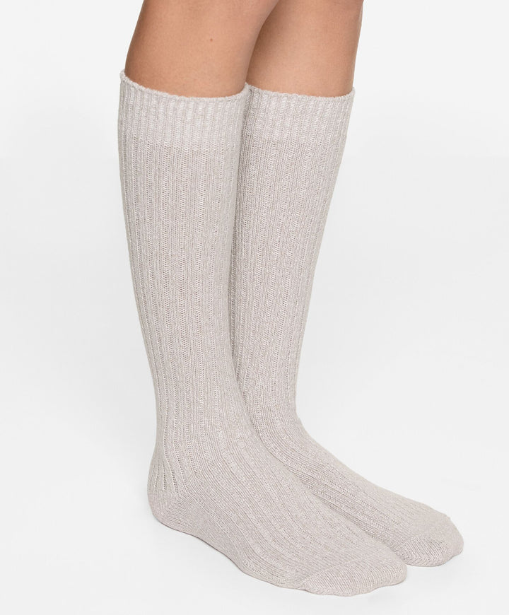 Moudda Oysho - Chaussettes Genou Supersoft Côtelées - Tunisie 5