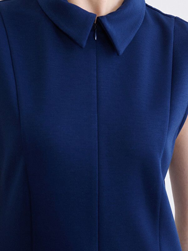 Moudda LC Waikiki - Robe manches courtes en jersey pour Femme couleur Bleu marine - Tunisie 3
