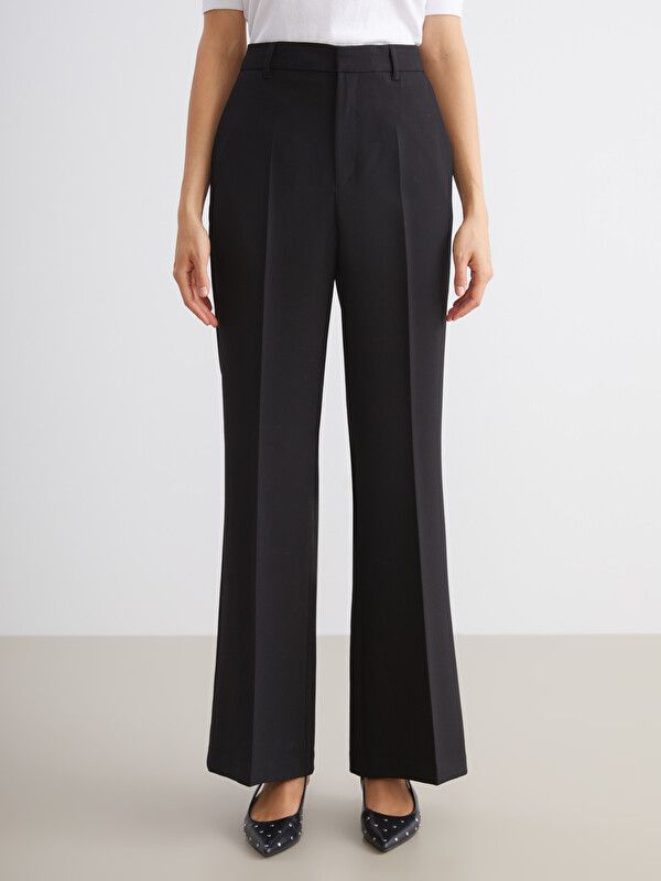 Moudda LC Waikiki - Pantalon épais en tissu pour Femme couleur Noir - Tunisie 2