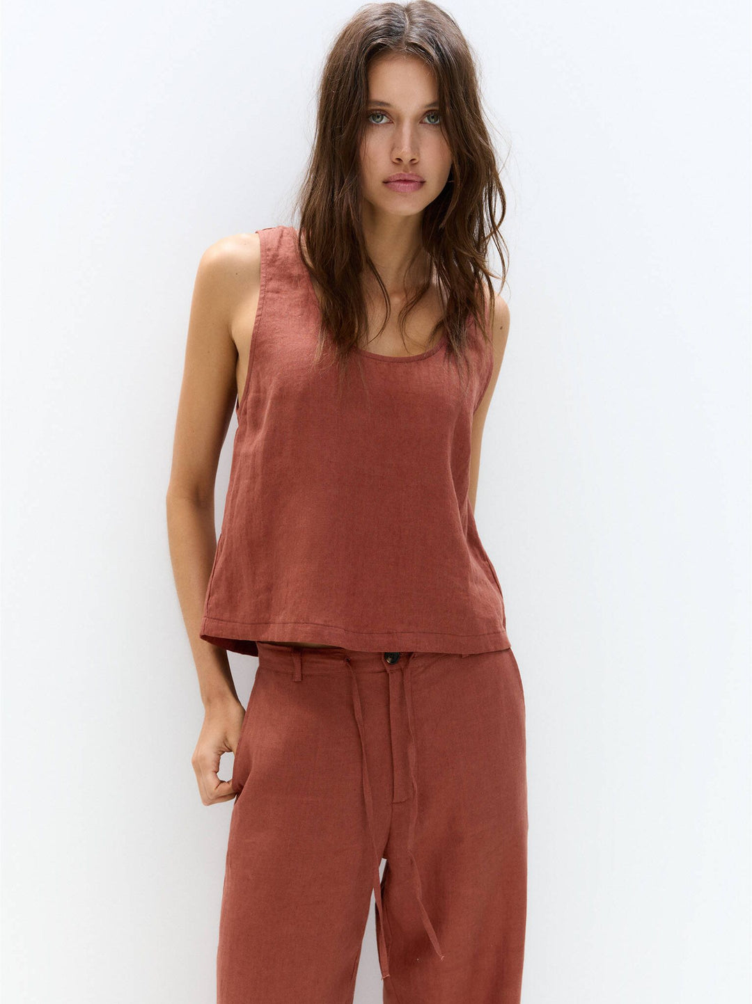 Moudda PULL & BEAR - Ensemble Body Fluide - Col Rond & 100% Lin - Tunisie 2