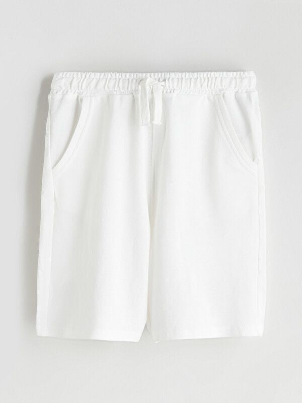 Moudda LC Waikiki - Short en jersey basique pour Garçon couleur Écru - Tunisie 1