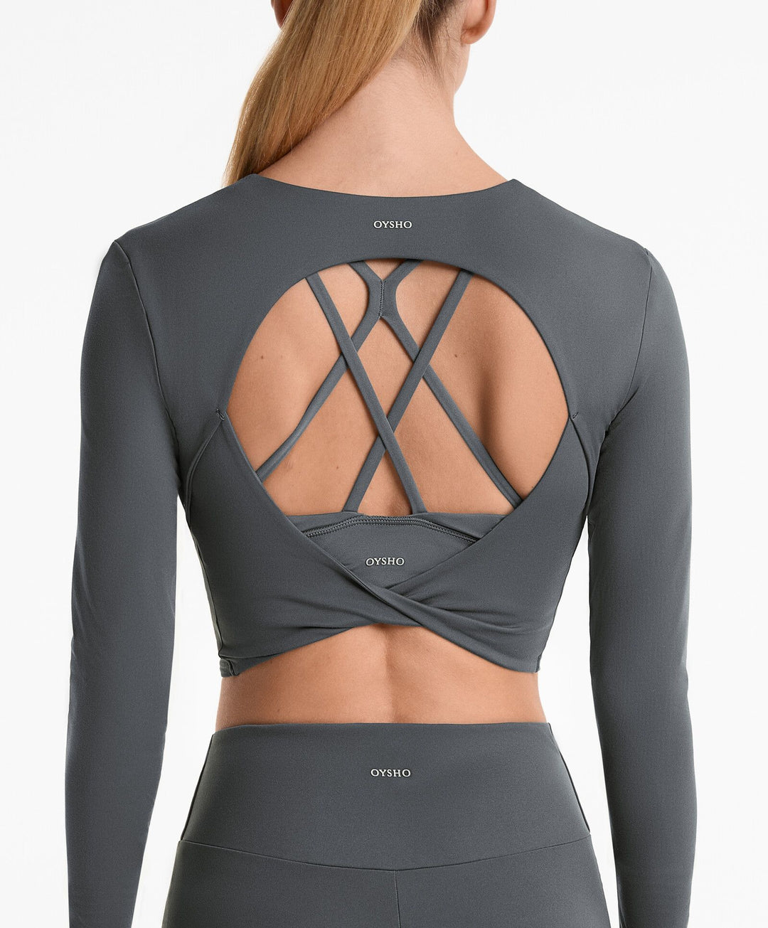 Moudda Oysho - T-Shirt Manches Longues Crop Comfortlux - Twist Dos - Tunisie 1
