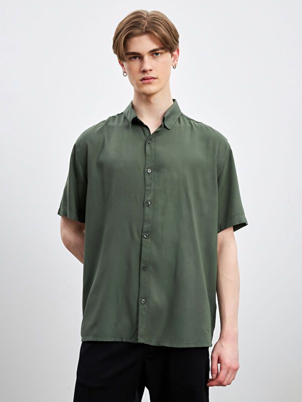 Moudda LC Waikiki - Chemise manches courtes en tissu pour Homme - Tunisie 1