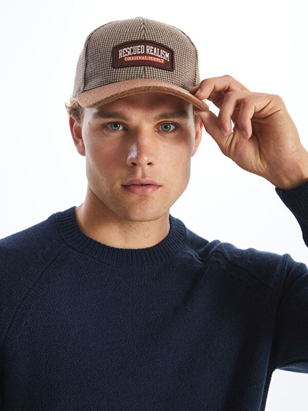 Moudda LC Waikiki - Casquettes et chapeaux tissés Homme À carreaux bruns - Tunisie 1