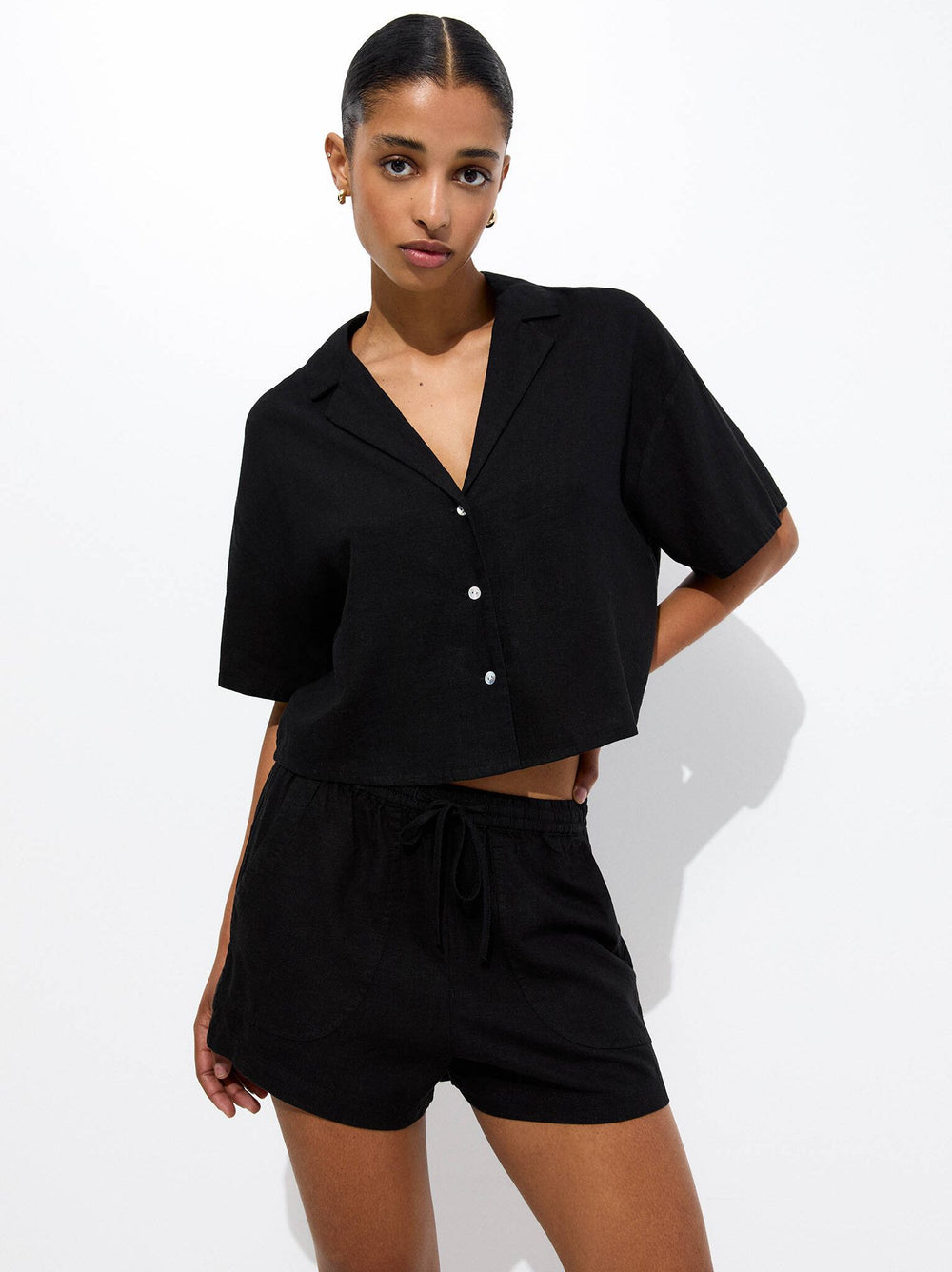 Moudda PULL & BEAR - Chemise Manches Courtes Basique Rustique - Tunisie 2