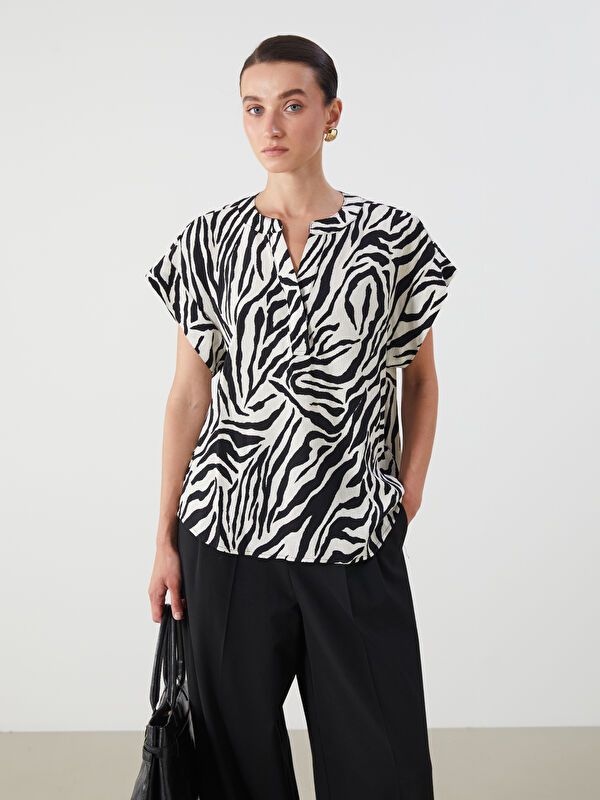 Moudda LC Waikiki - Chemise tissée imprimée uncv à manches courtes pour Femmes - Tunisie 1