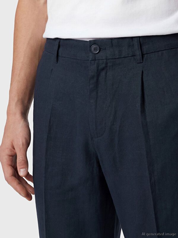 Moudda LC Waikiki - Pantalon mi-saison en tissu pour Homme couleur Bleu marine - Tunisie 3