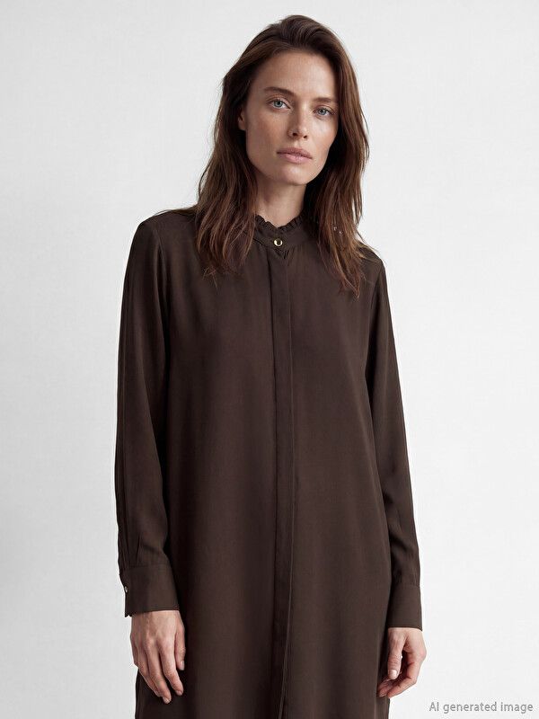 Moudda LC Waikiki - Tunique manches longues en tissu pour Femme couleur Marron foncé - Tunisie 1