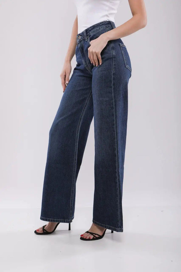 Moudda Billiorich - Pantalon Large Femme en Jean - Tunisie 2