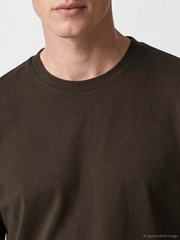 Moudda LC Waikiki - T-shirt manches courtes en jersey pour Homme couleur Marron foncé - Tunisie 3