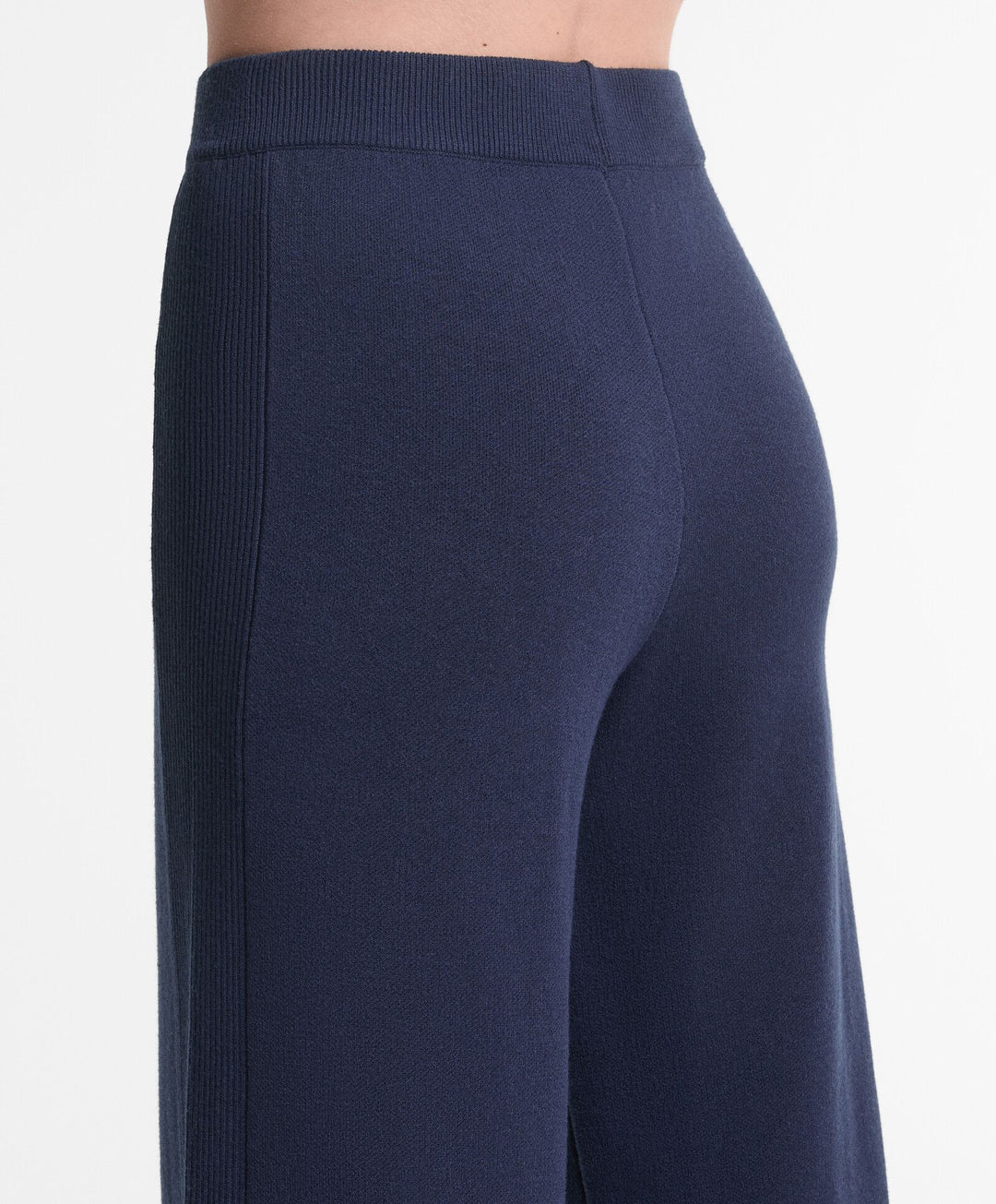 Moudda Oysho - Pantalon Long Droit - Côtes - Tunisie 4