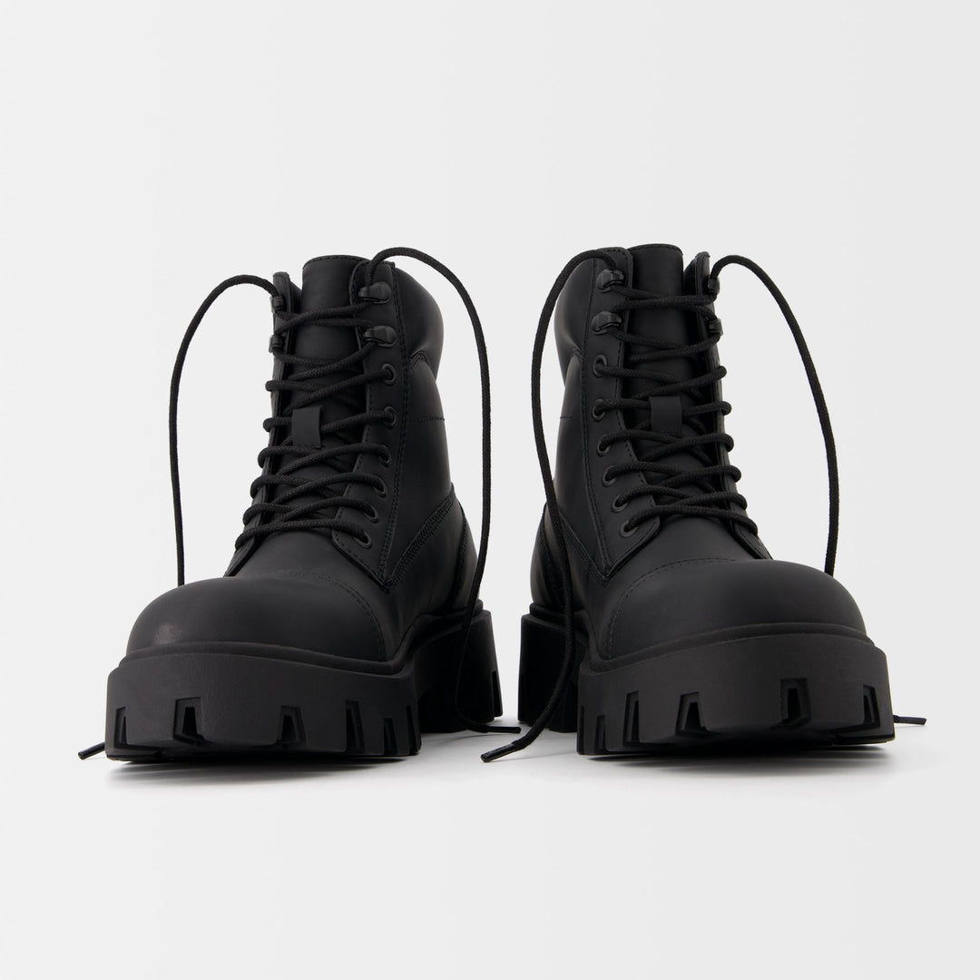 Moudda BERSHKA - Bottines décontractées noires - Tunisie 1