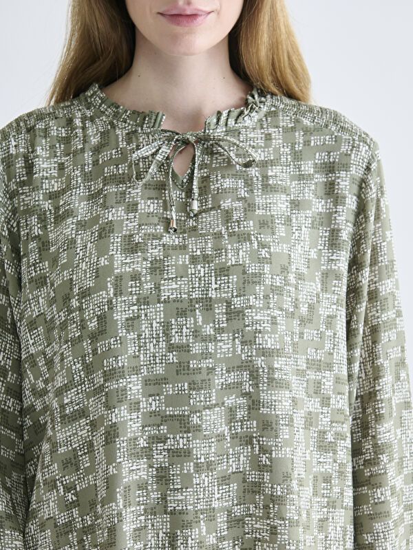 Moudda LC Waikiki - Tunique tissée imprimée manches longues Femme Kaki clair par - Tunisie 3