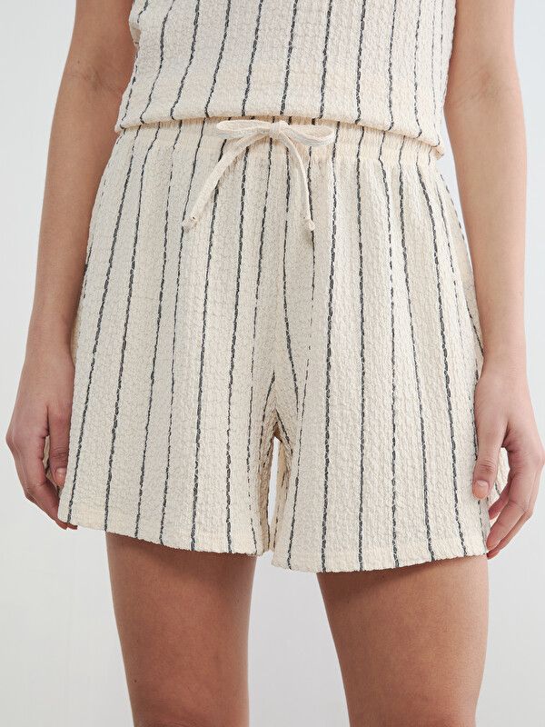 Moudda LC Waikiki - Pack bermudas pour Femme couleur Écru imprimé - Tunisie 3
