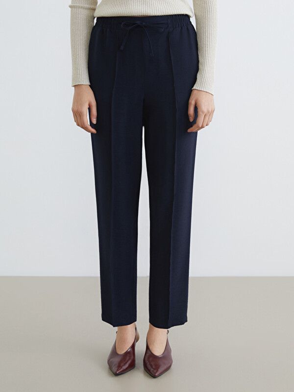 Moudda LC Waikiki - Pantalon fin en tissu pour Femme couleur Bleu marine - Tunisie 2