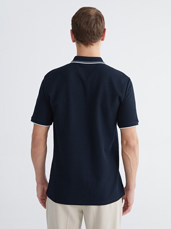Moudda LC Waikiki - T-shirt manches courtes en jersey pour Homme couleur Bleu marine - Tunisie 4