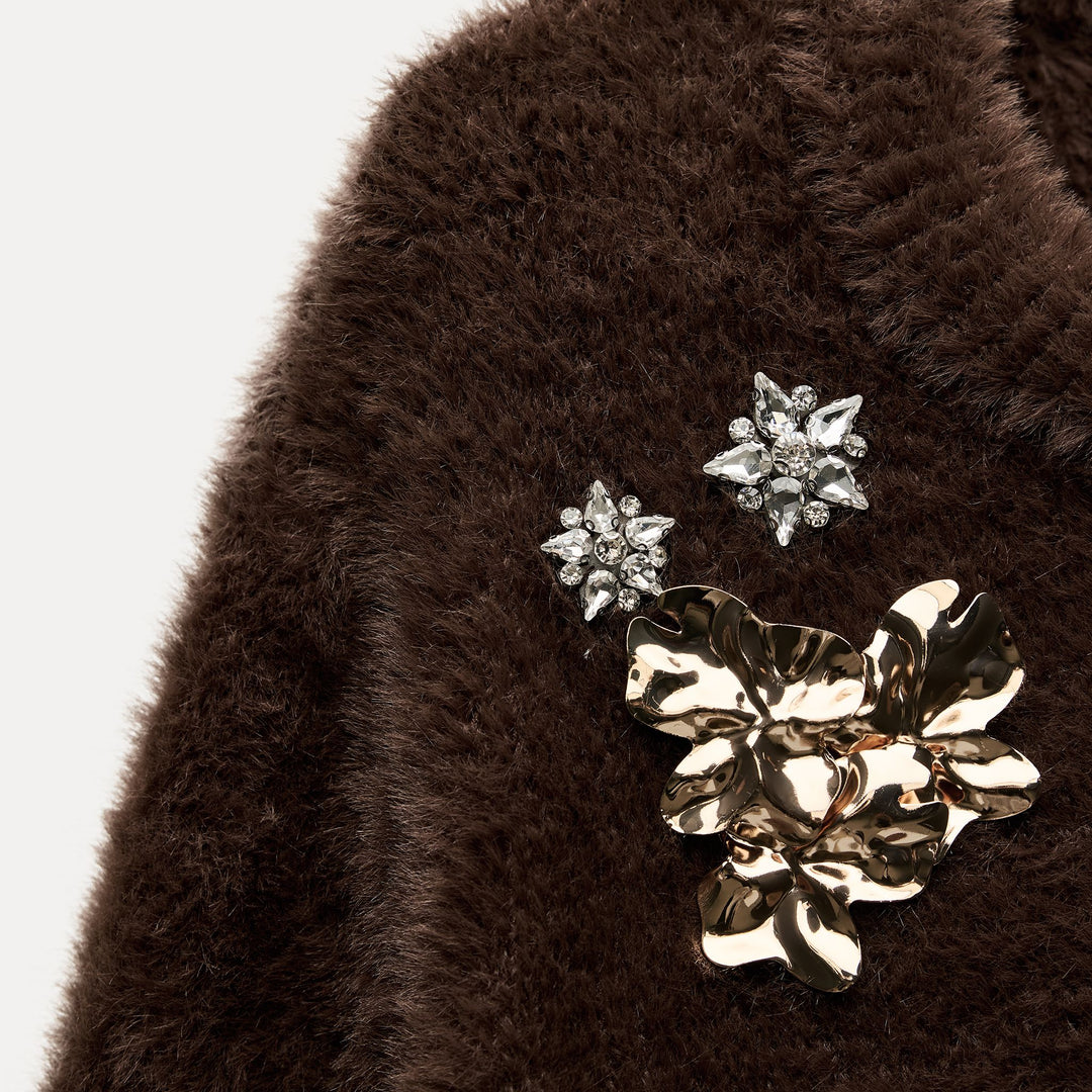Moudda ZARA - Pull fausse fourrure broches fleurs - Tunisie 3