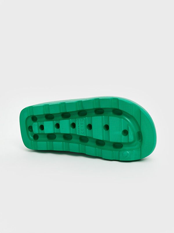 Moudda LC Waikiki - Pantoufles légères pour Femme couleur Vert terne - Tunisie 4