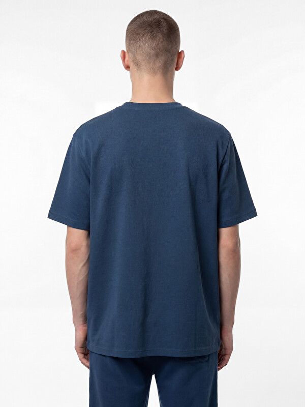 Moudda LC Waikiki - T-shirt imprimé manches courtes en jersey pour Homme couleur Bleu indigo - Tunisie 4