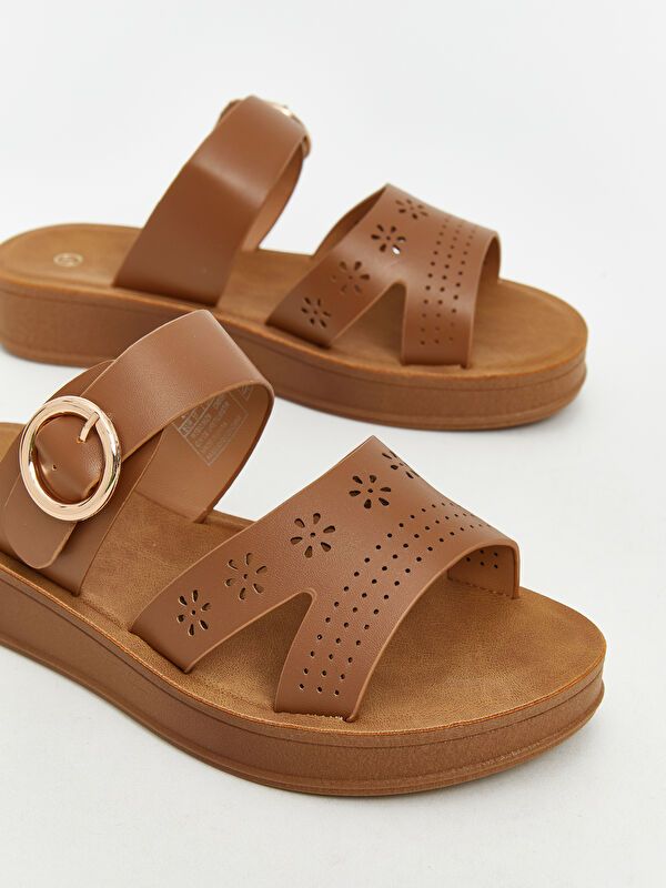 Moudda LC Waikiki - Pantoufles couleur Marron clair pour femmes - Tunisie 3