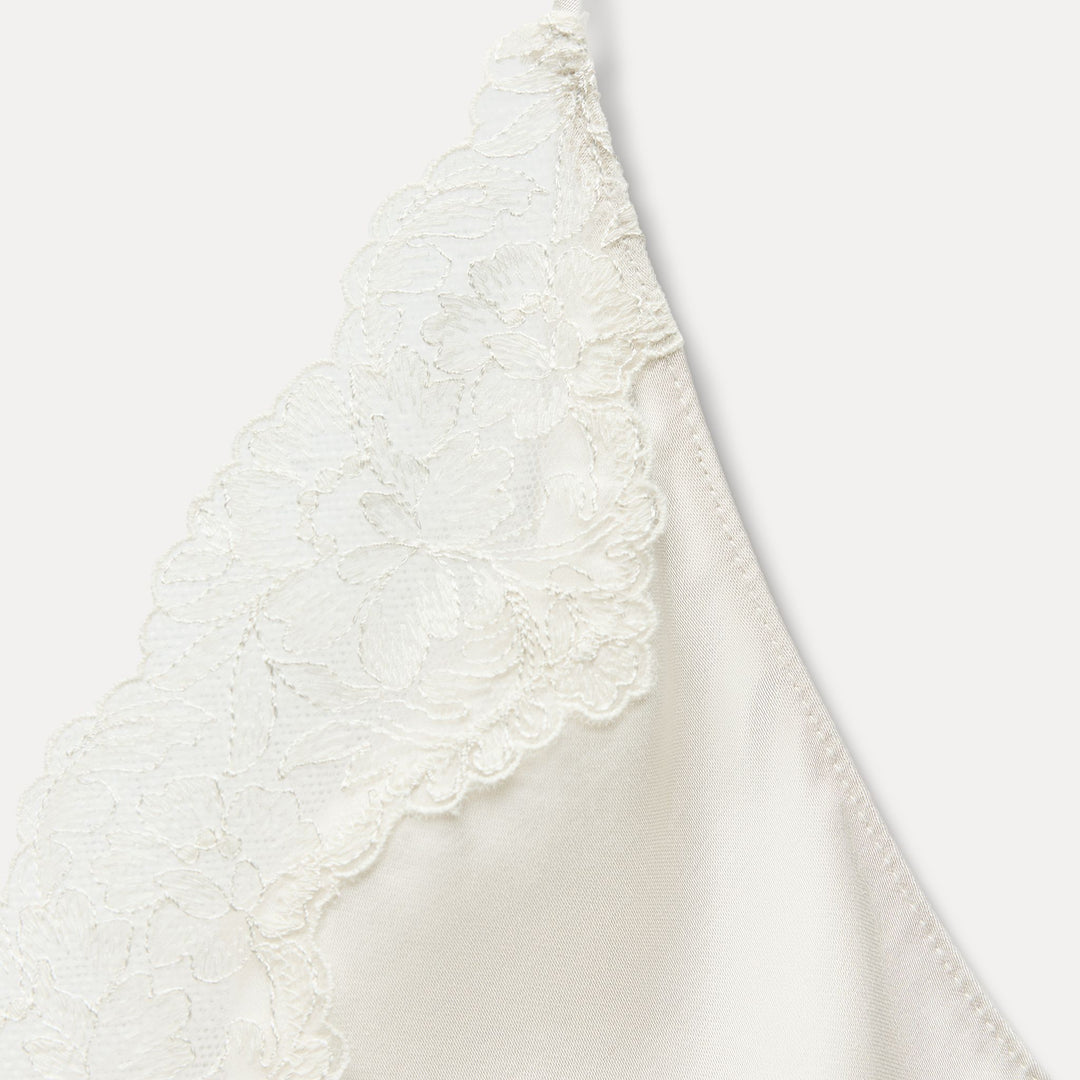 Moudda ZARA - Top bretelle satin col en V avec dentelle - Tunisie 3