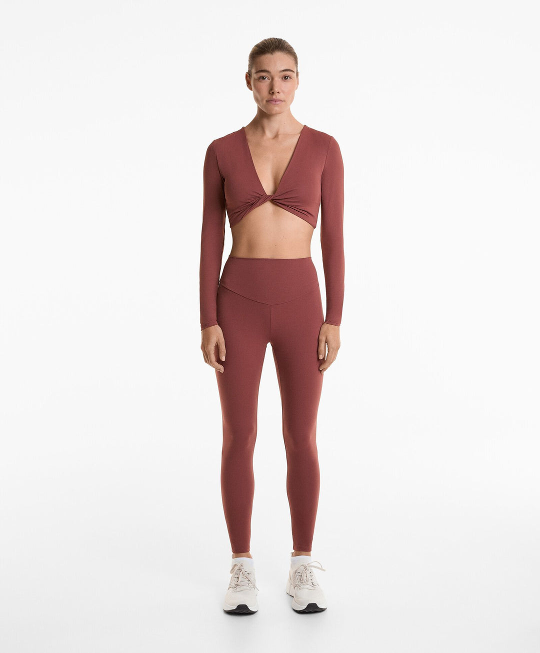 Moudda Oysho - T-Shirt Manches Longues Crop - Twist Devant - Tunisie 2
