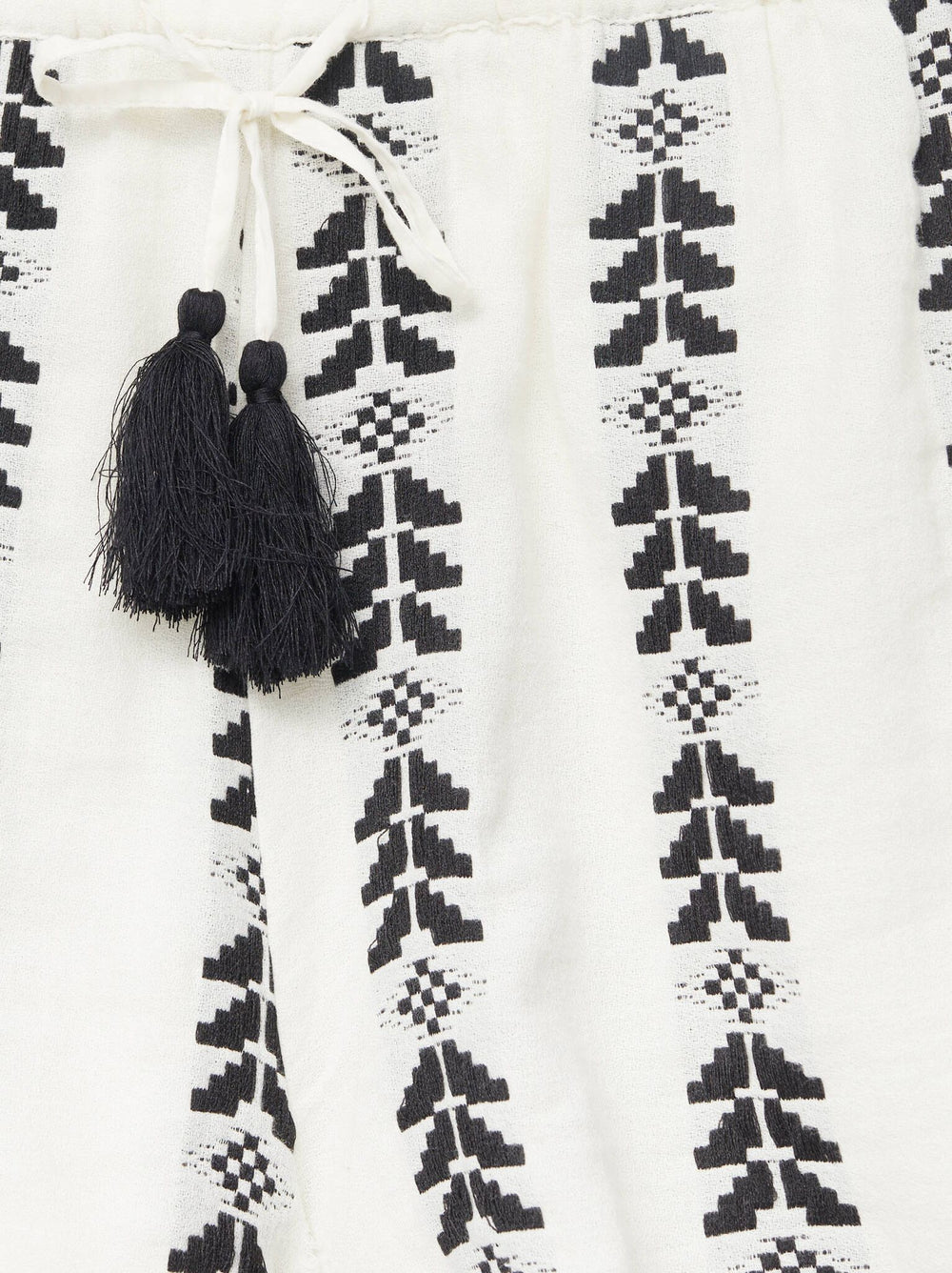 Moudda PULL & BEAR - Short / bermuda - Tunisie 2