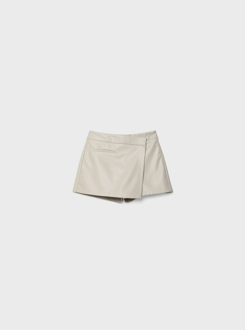 Moudda STRADIVARIUS - Jupe-Culotte Croisée en Simili Cuir avec Passepoil - Tunisie 2