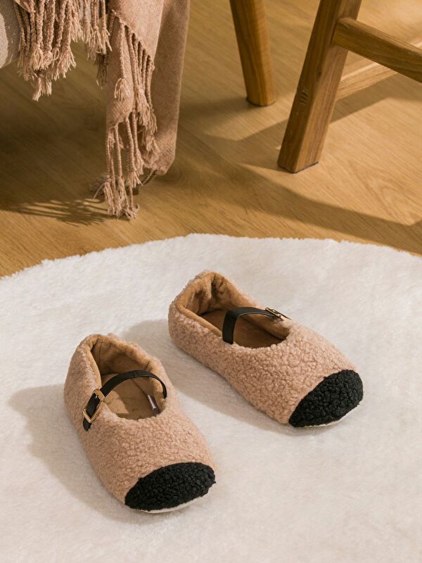 Moudda LC Waikiki - Pantoufles pour Femmes - Tunisie 1