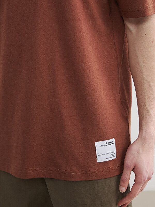Moudda LC Waikiki - T-shirt basique manches courtes en jersey pour Homme couleur Marron - Tunisie 3