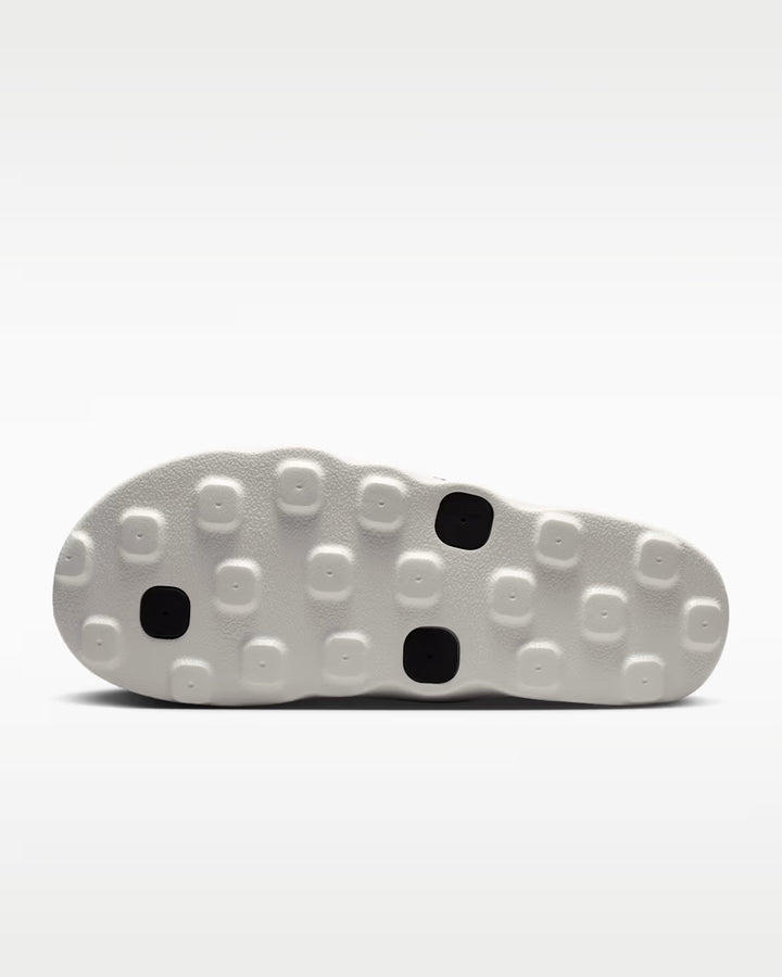 NIKE MARINA