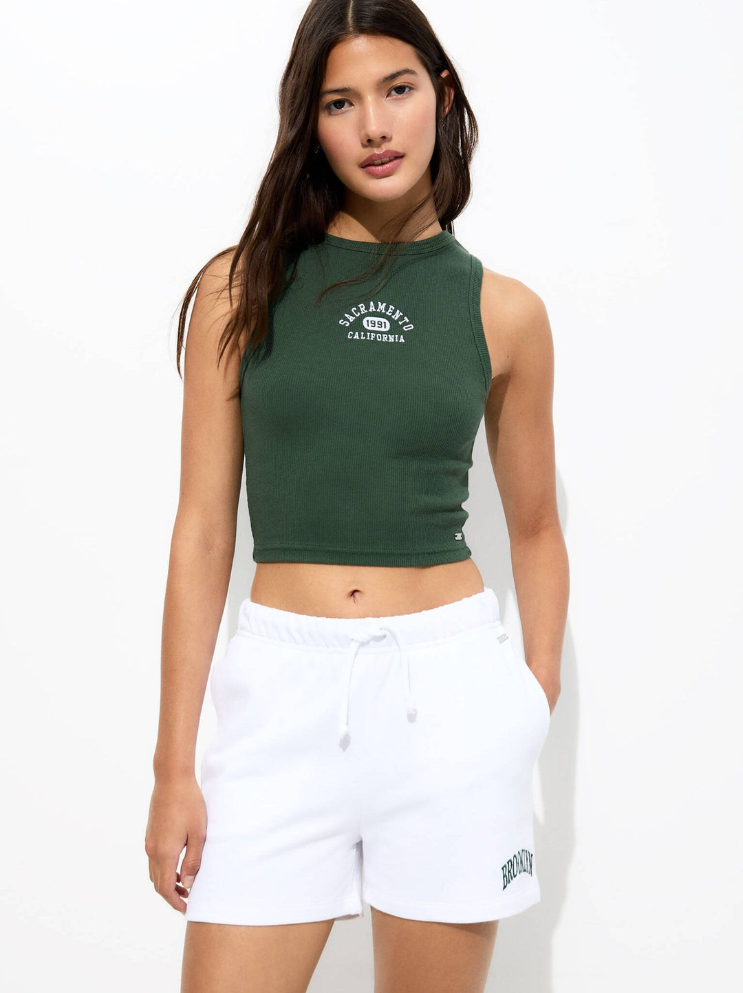 Moudda PULL & BEAR - Bermuda - Graphique Pacific - Tunisie 2