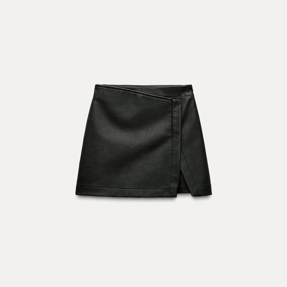 Moudda ZARA - Short-jupe en similicuir délavé - Tunisie 2