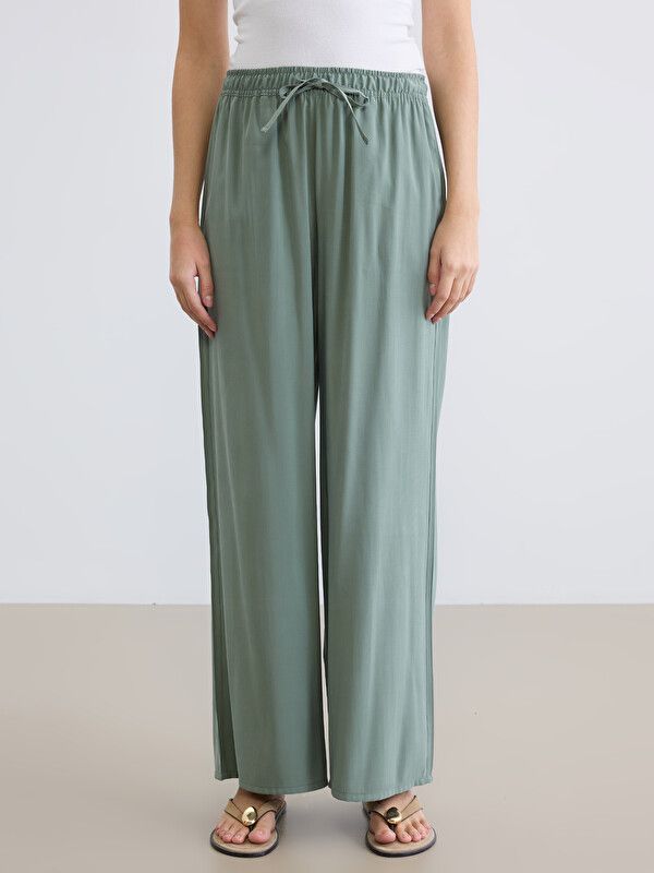 Moudda LC Waikiki - Pantalon fin en tissu pour Femme couleur Vert clair - Tunisie 2