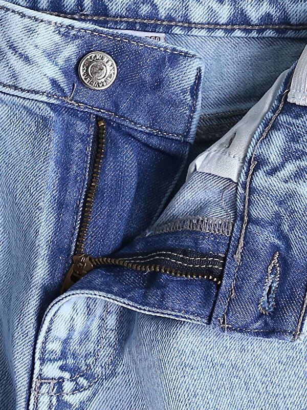 Moudda LC Waikiki - Pantalon tissé en denim Fille Acide bleu clair - Tunisie 3