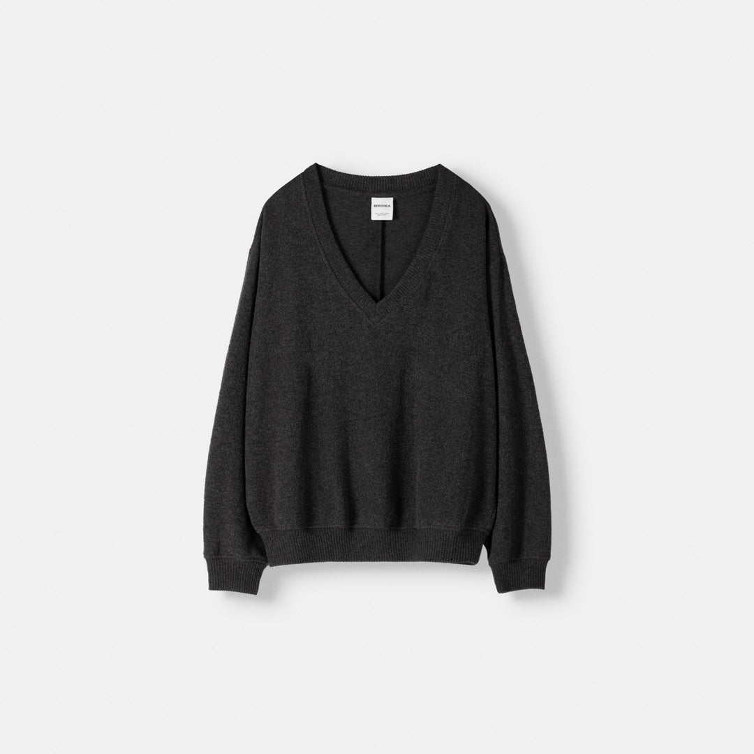 Moudda BERSHKA - Pull Oversize Col V en Maille Coupée - Tunisie 1