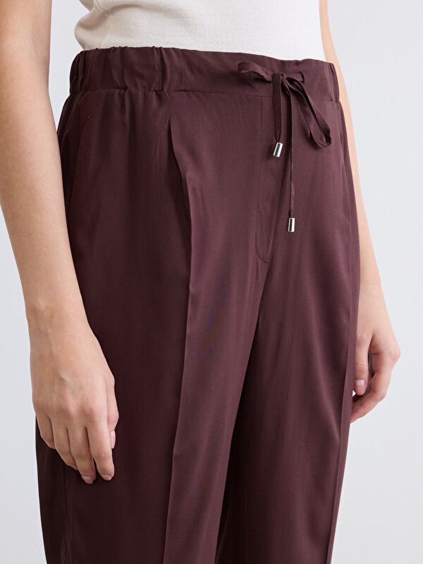 Moudda LC Waikiki - Pantalon fin en tissu pour Femme couleur Marron - Tunisie 3