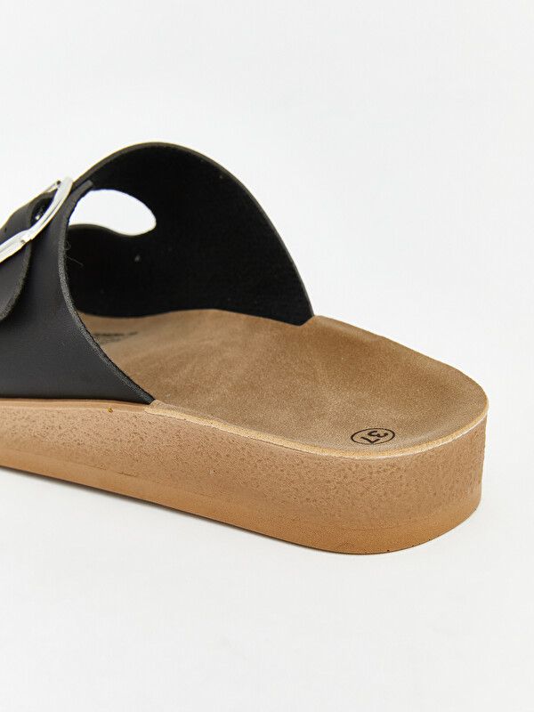 Moudda LC Waikiki - Pantoufles pour Femme couleur Noir - Tunisie 5