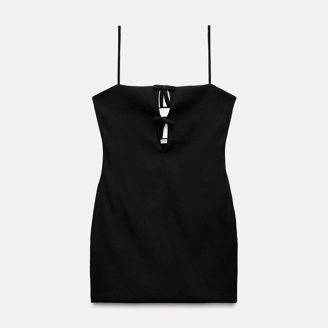 Moudda ZARA - Robe courte découpes, nœuds, matière extensible - Tunisie 1