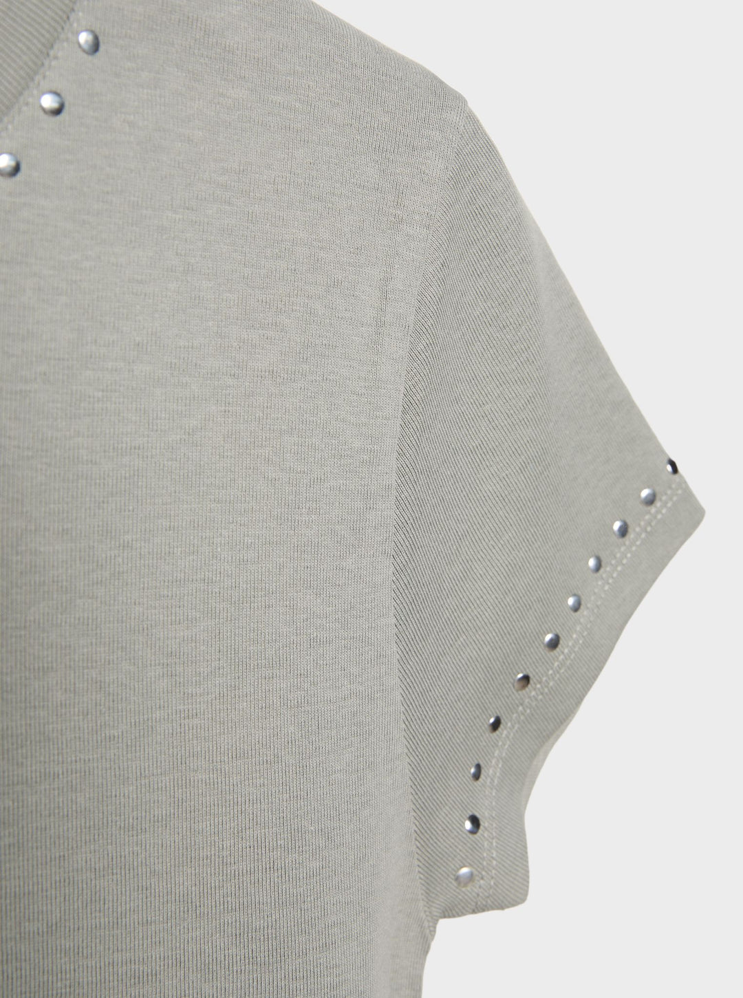 Moudda STRADIVARIUS - T-Shirt Regular Manches courtes Col Rond Fitted avec Détail Clous - Tunisie 1