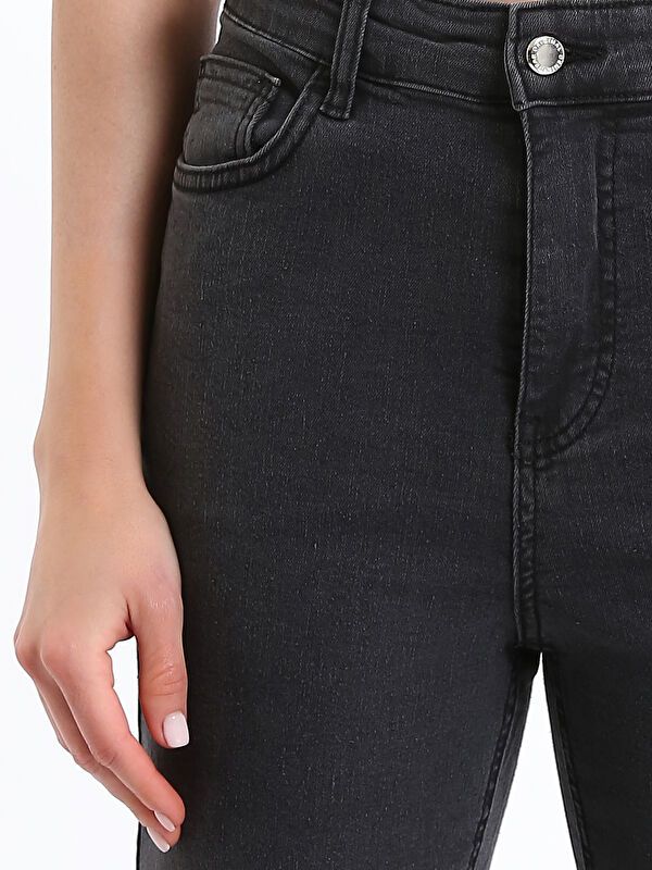 Moudda LC Waikiki - Pantalon jean tissé basique Femme Rodéo grey - Tunisie 3