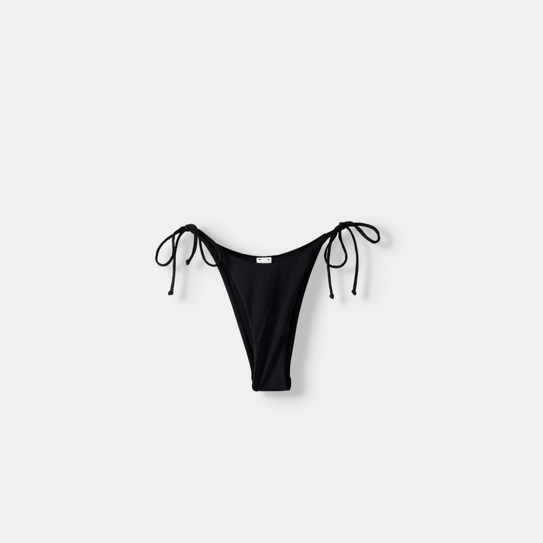 Moudda BERSHKA - Culotte de bikini fines lanières - Tunisie 1