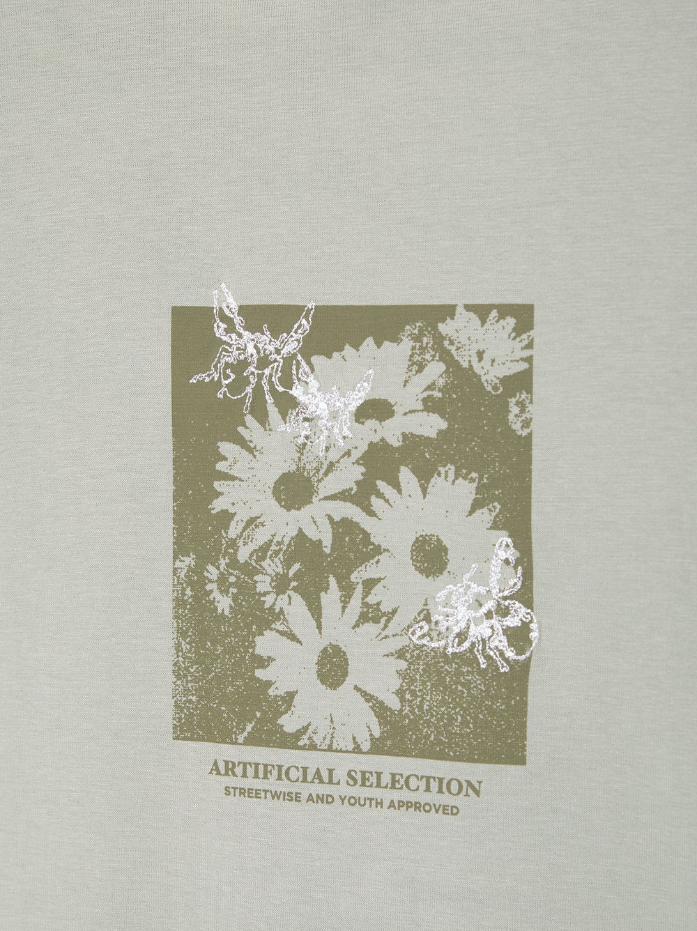 Moudda PULL & BEAR - T-Shirt Brodé Fleurs et Insectes Green Bank - Tunisie 2