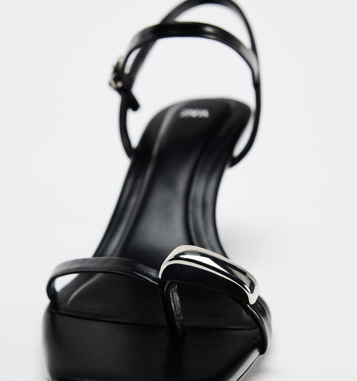 Moudda ZARA - Sandales talon doigt - Tunisie 3