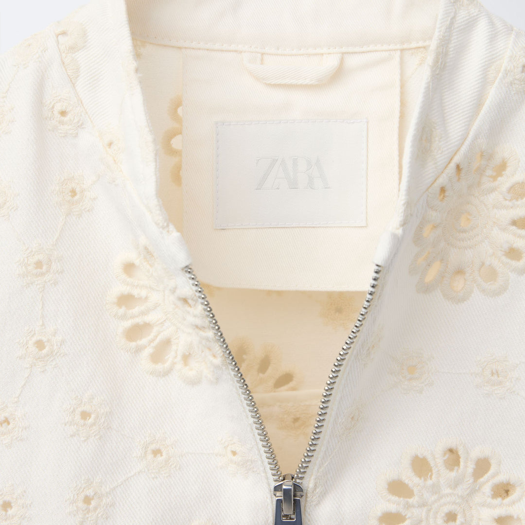 Moudda ZARA - Veste Fille - Broderie Suisse Bicolore - Tunisie 3