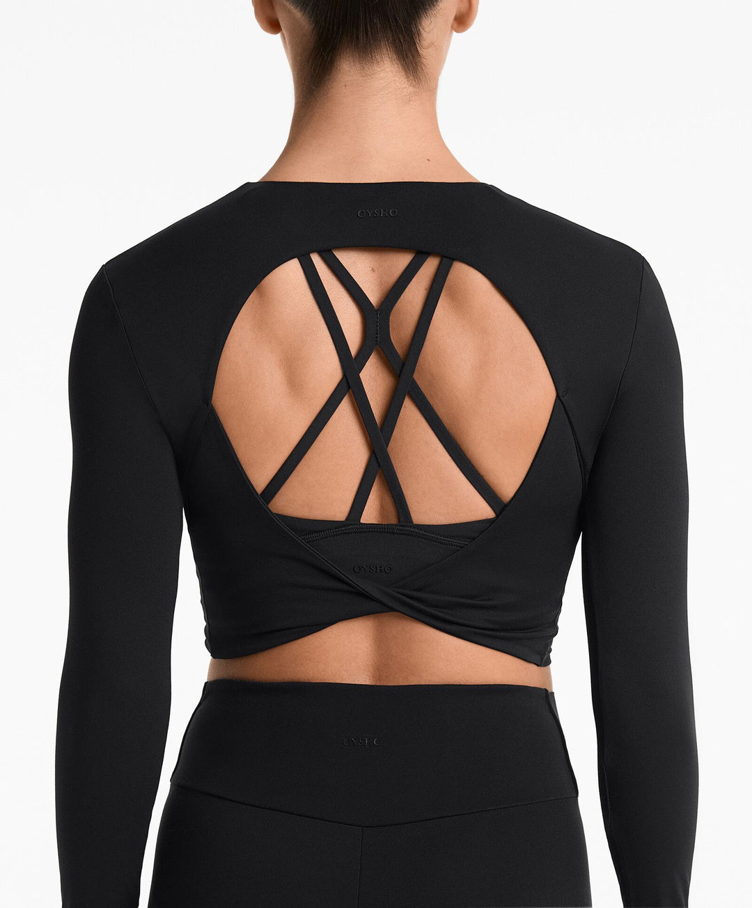 Moudda Oysho - T-Shirt Manches Longues Crop Comfortlux - Twist Dos - Tunisie 1