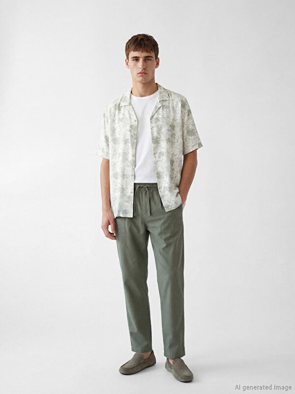 Moudda LC Waikiki - Chemise imprimée manches courtes en tissu pour Homme couleur Vert olive imprimé - Tunisie 2