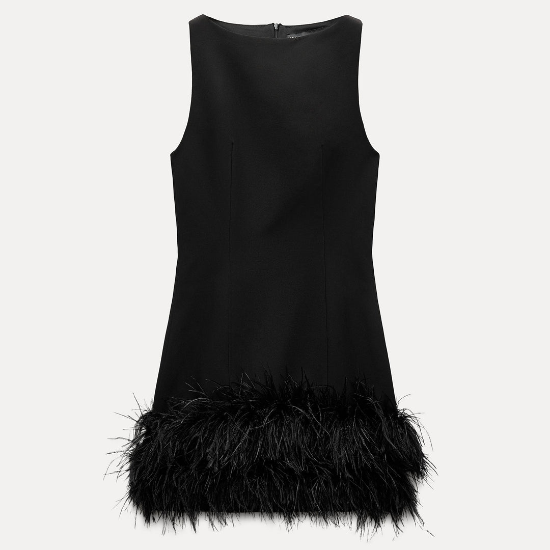 Moudda ZARA - Robe courte col bateau élastique, plumes décoratives - Tunisie 1