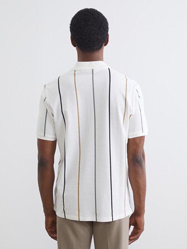 Moudda LC Waikiki - T-shirt en jersey à manches courtes pour Homme couleur Écru - Tunisie 4
