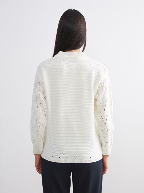 Moudda LC Waikiki - Pull mi-saison en tricot couleur Écru pour femmes - Tunisie 4